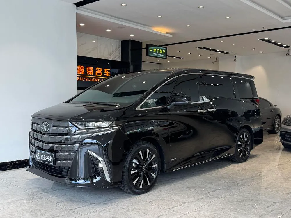 Toyota Alphard, 2024