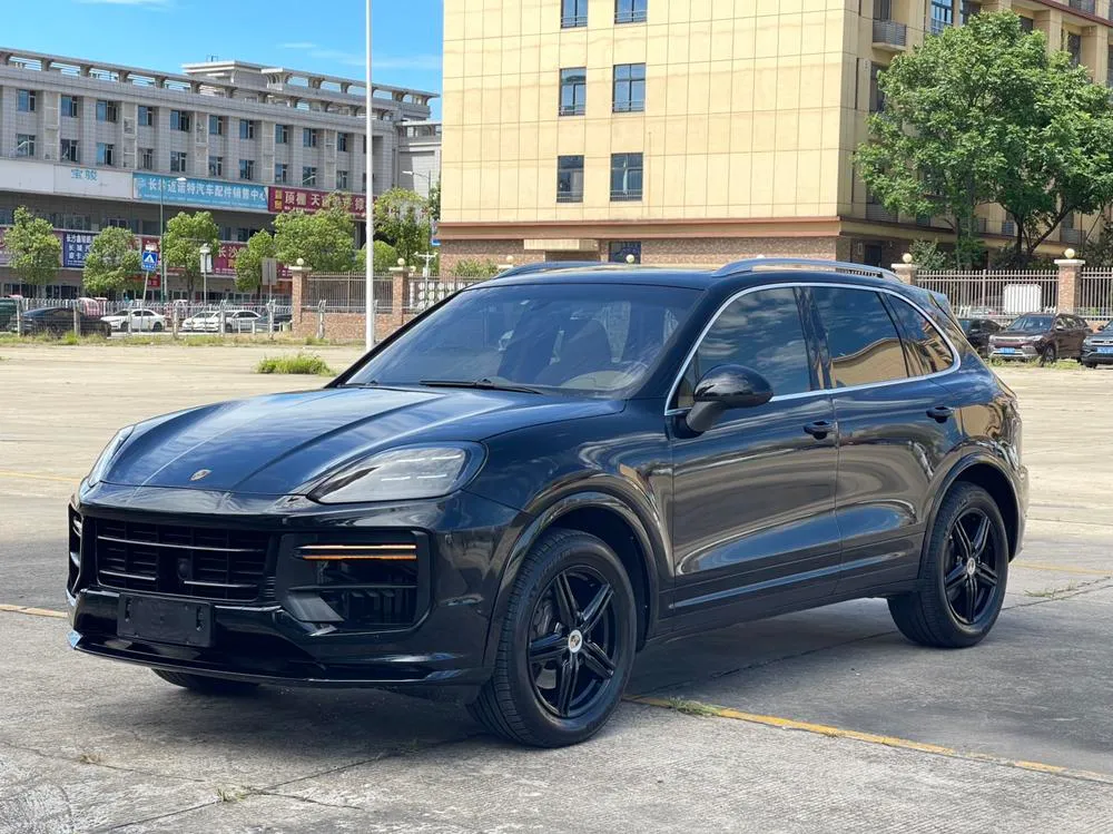 Porsche Cayenne, 2011