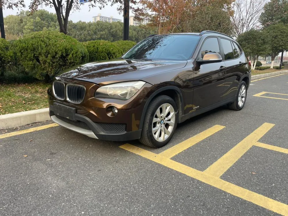 BMW X1 sDrive18i Fashion Version, 2013 — фото 1