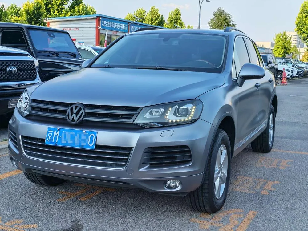 Volkswagen Touareg 3.0TSI Comfort Version, 2011 — фото 1