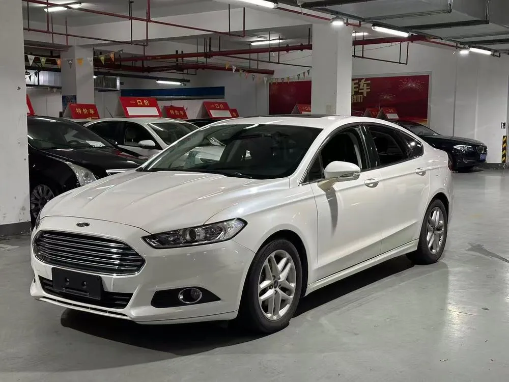 Ford Mondeo 1.5L GTDi180 Fashion Version, 2013 — фото 1
