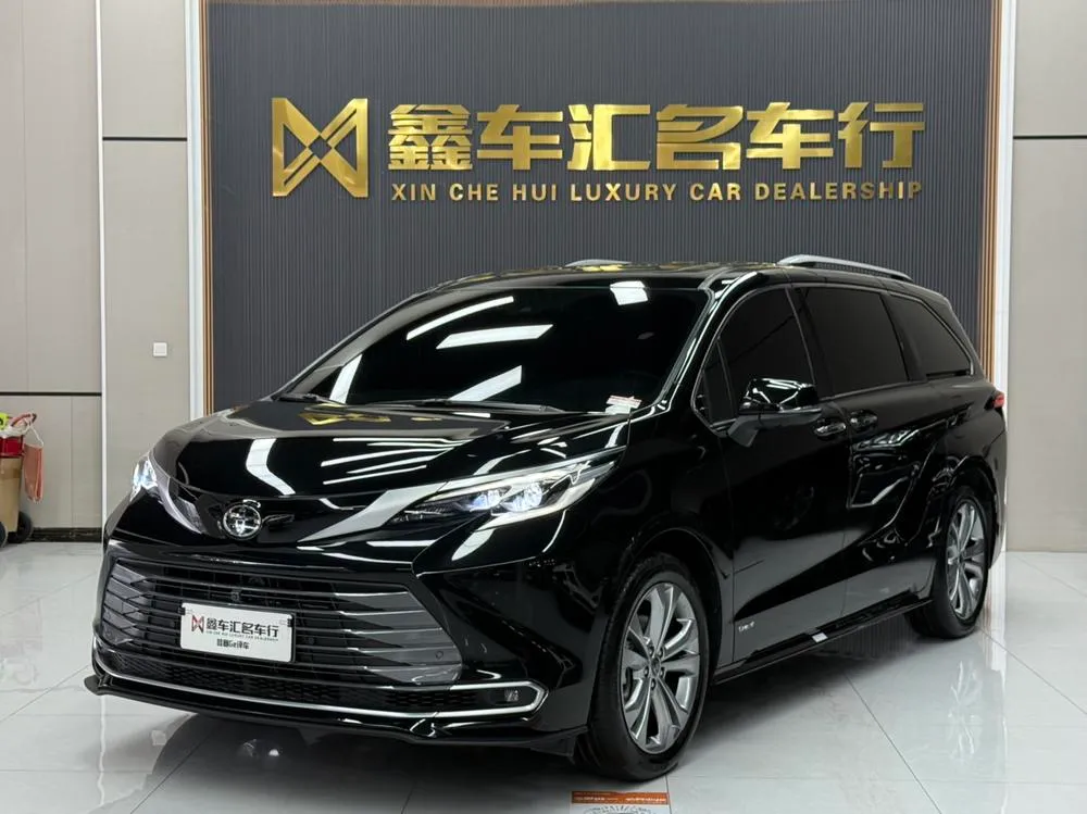 Toyota Sienna, 2024