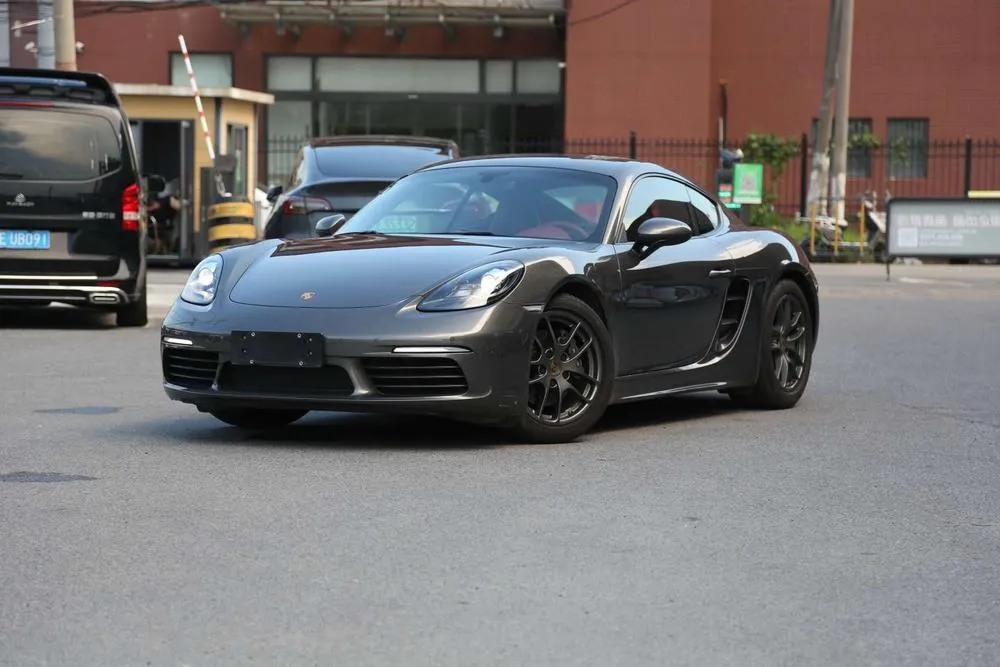 Porsche 718, 2022