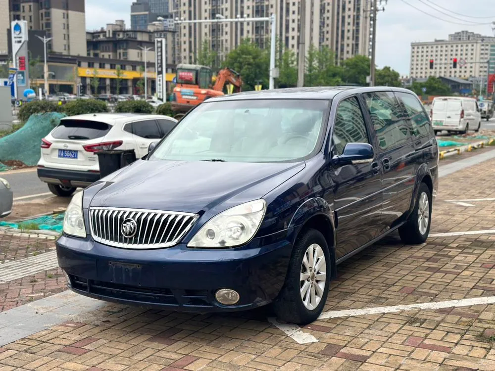 Buick GL8, 2014