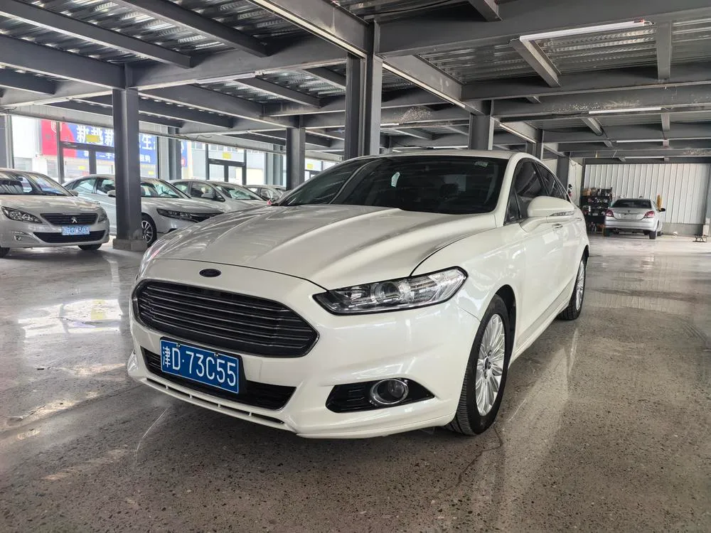 Ford Mondeo 2.0L GTDi200 Fashion Version, 2013 — фото 1