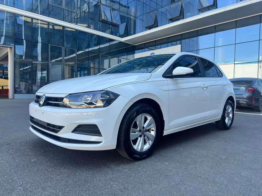 Volkswagen Polo Plus 1.5L Auto Edition, 2023 — фото 1