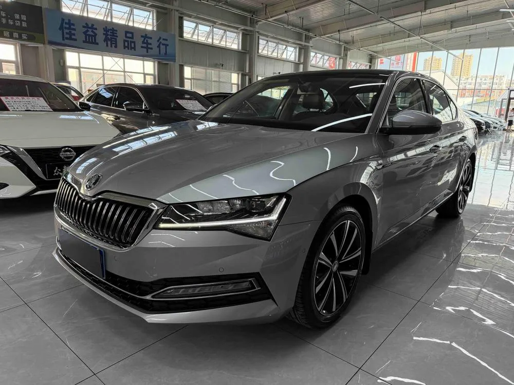 Skoda Superb, 2023