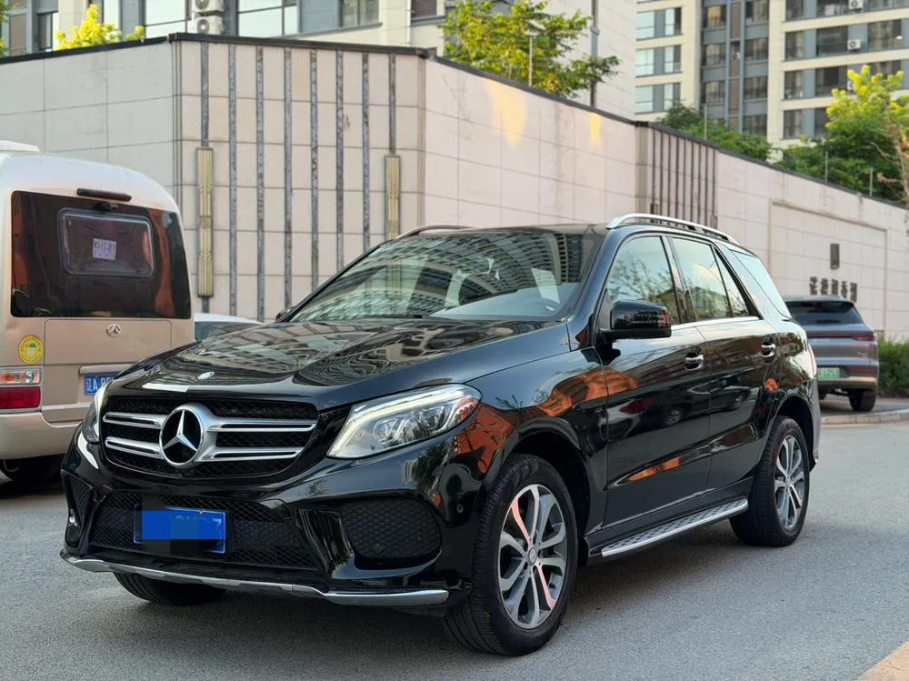 Mercedes-Benz GLE (Import), 2015