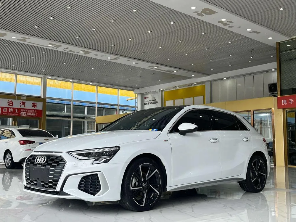 Audi A3 Sportback 35 TFSI Fashion Sport Version, 2022 — фото 1