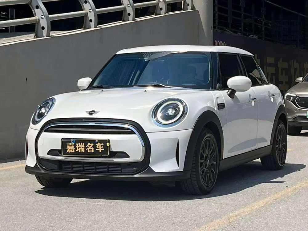 MINI MINI 1.5T ONE, 2023 — фото 1