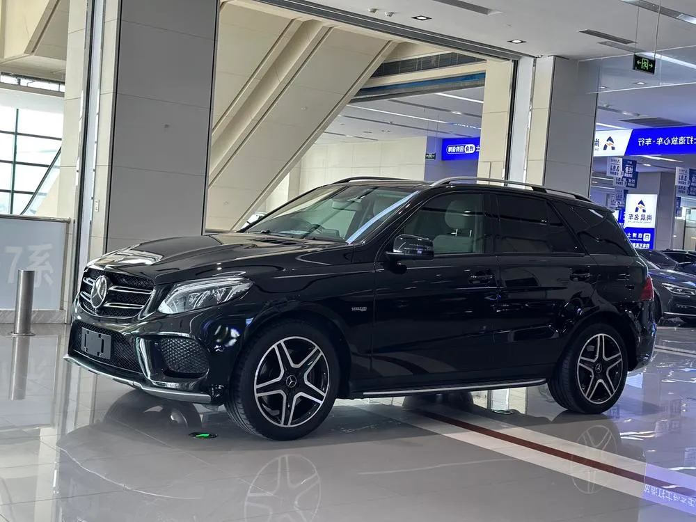 Mercedes-Benz GLE AMG AMG GLE 43 4MATIC, 2017 — фото 1