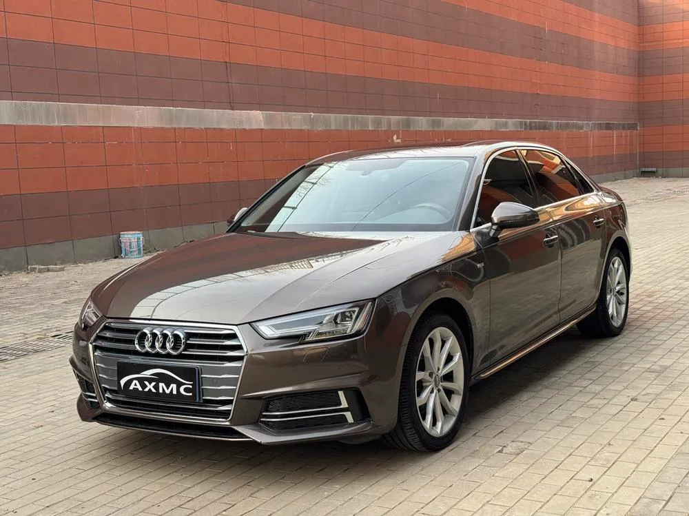 Audi A4L 30 Version 40 TFSI Fashion Version, 2018 — фото 1