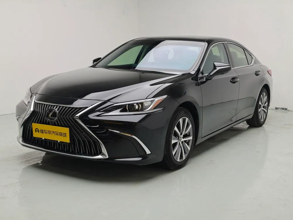 Lexus ES 200 Edition CN6, 2020 — фото 1