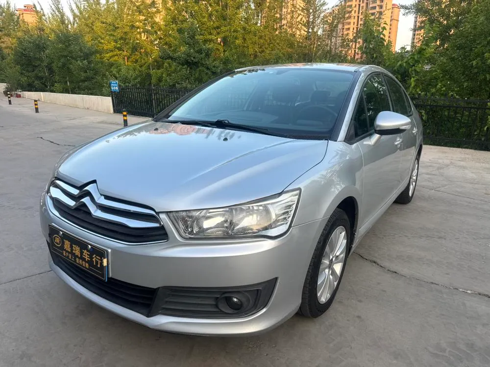 Citroen Sega VTS Edition 1.6L Manual Style Version, 2014 — фото 1