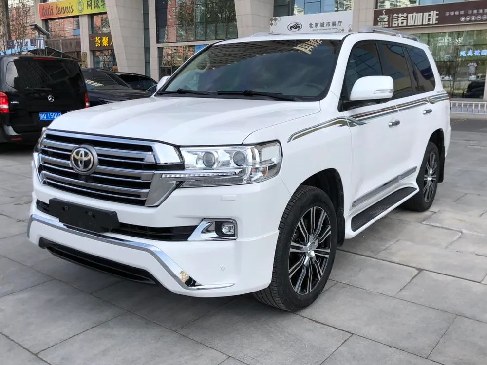 Toyota Land Cruiser (Import), 2018