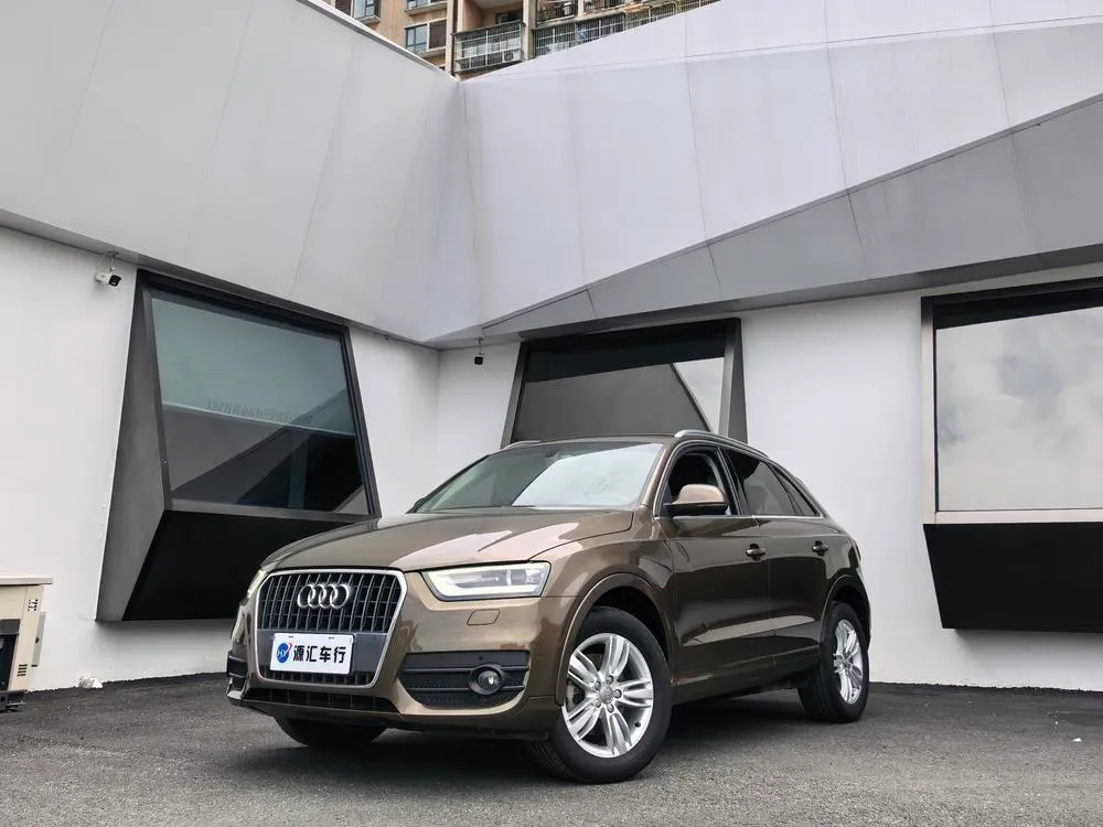 Audi Q3, 2015