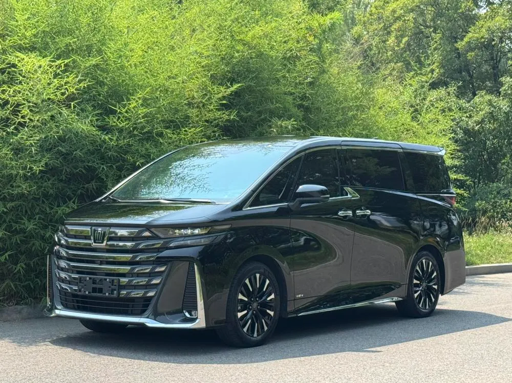 Toyota Vellfire, 2023