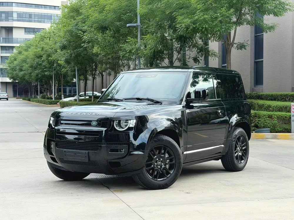 Land Rover Defender, 2021