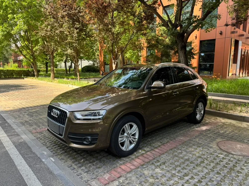 Audi Q3, 2015