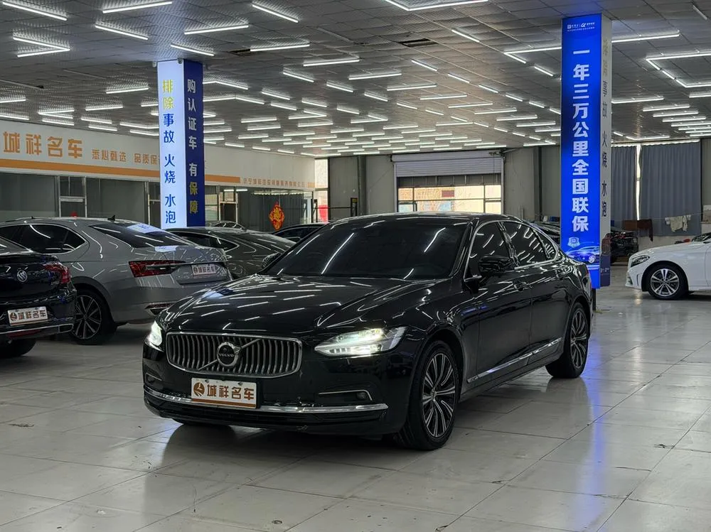 Volvo S90, 2021