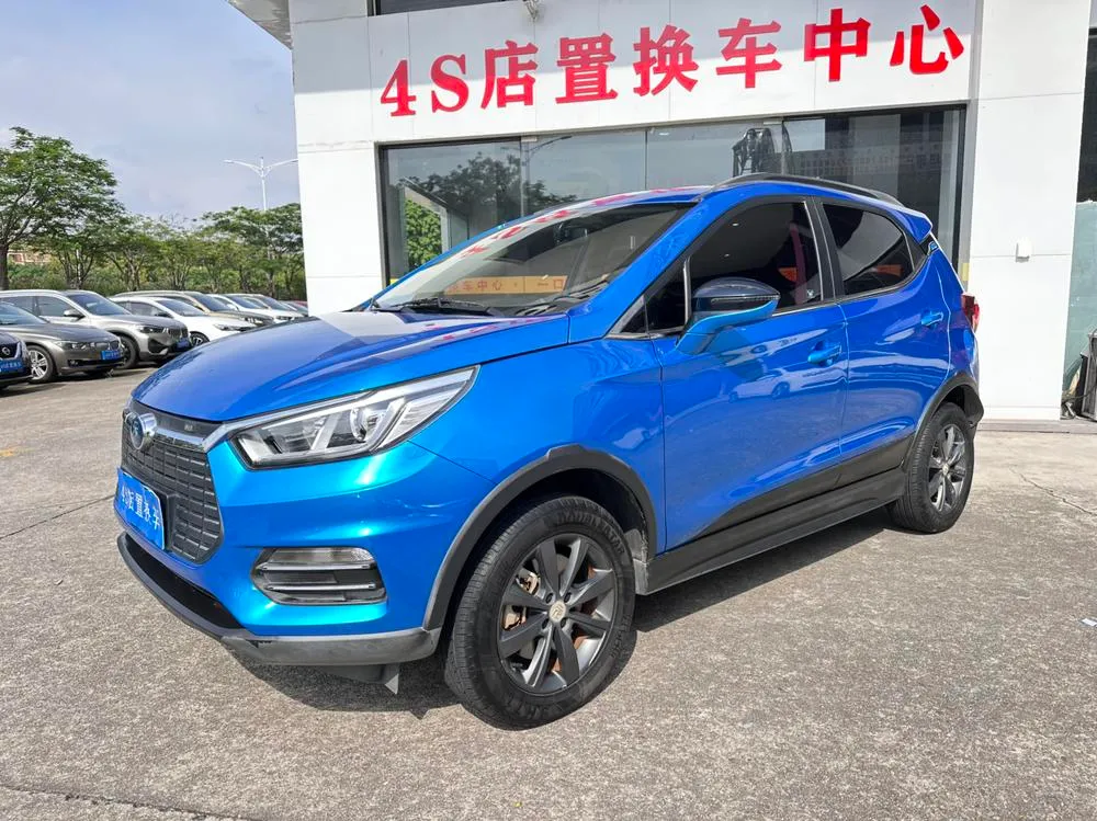 BYD Yuan EV EV360 Smart Connected Style Version, 2019 — фото 1