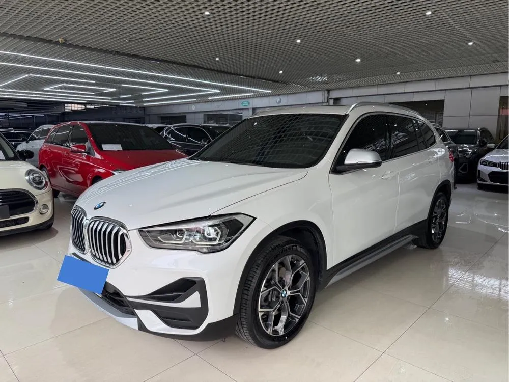 BMW X1 sDrive20Li Fashion Version, 2022 — фото 1