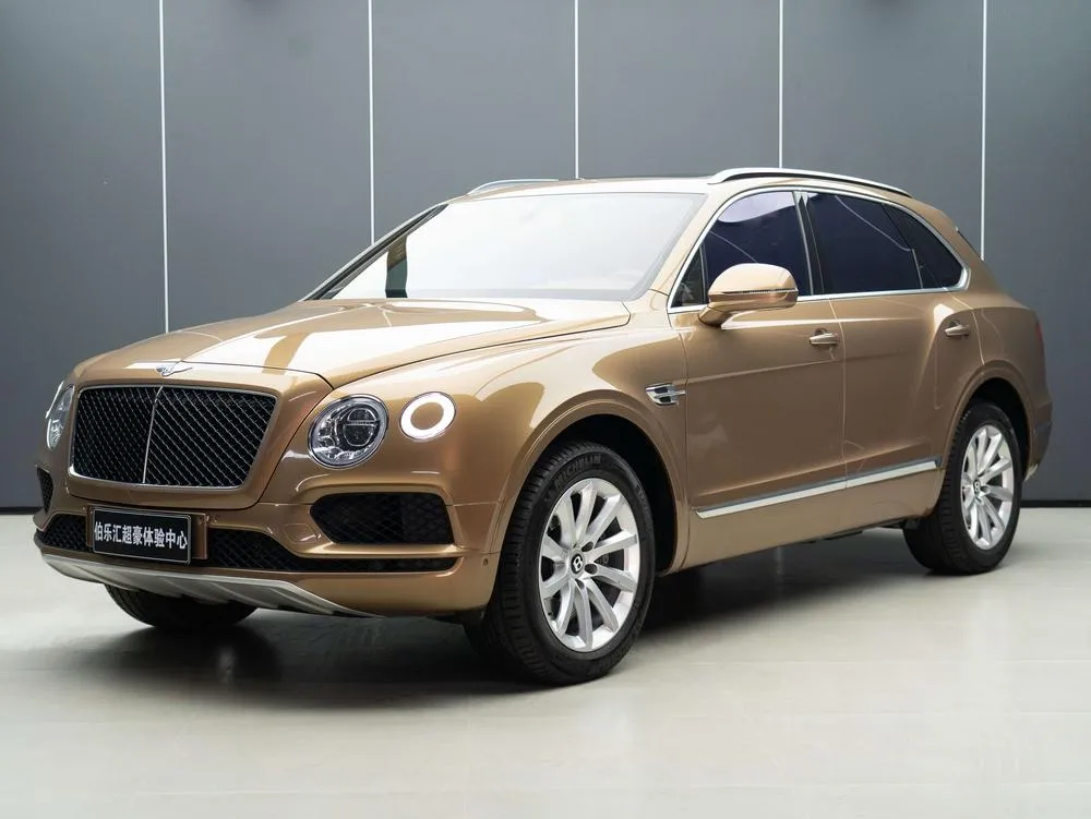 Bentley Bentayga 4.0T Auto 4WD 5 Seater Parallel Import, 2018 — фото 1