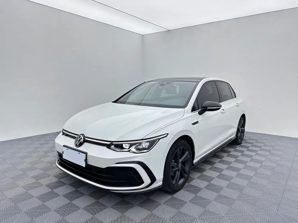 Volkswagen Golf, 2021