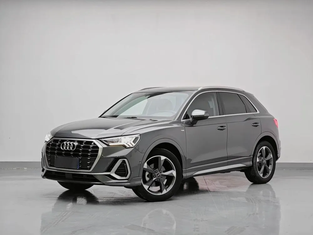 Audi Q3, 2022