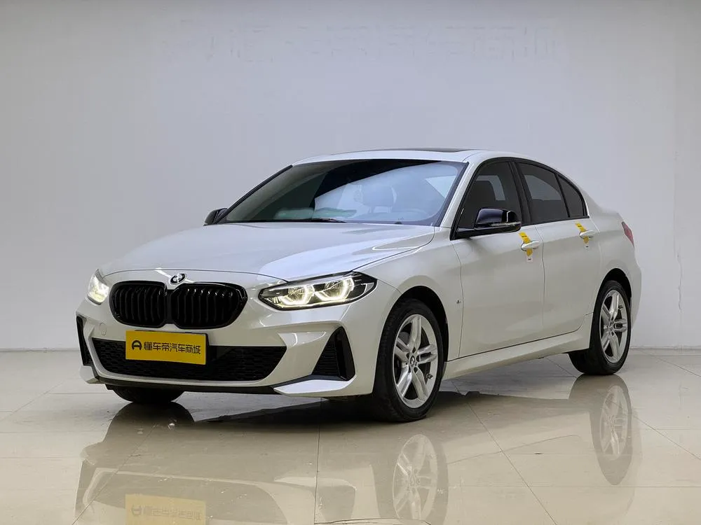 BMW 1-Series, 2021