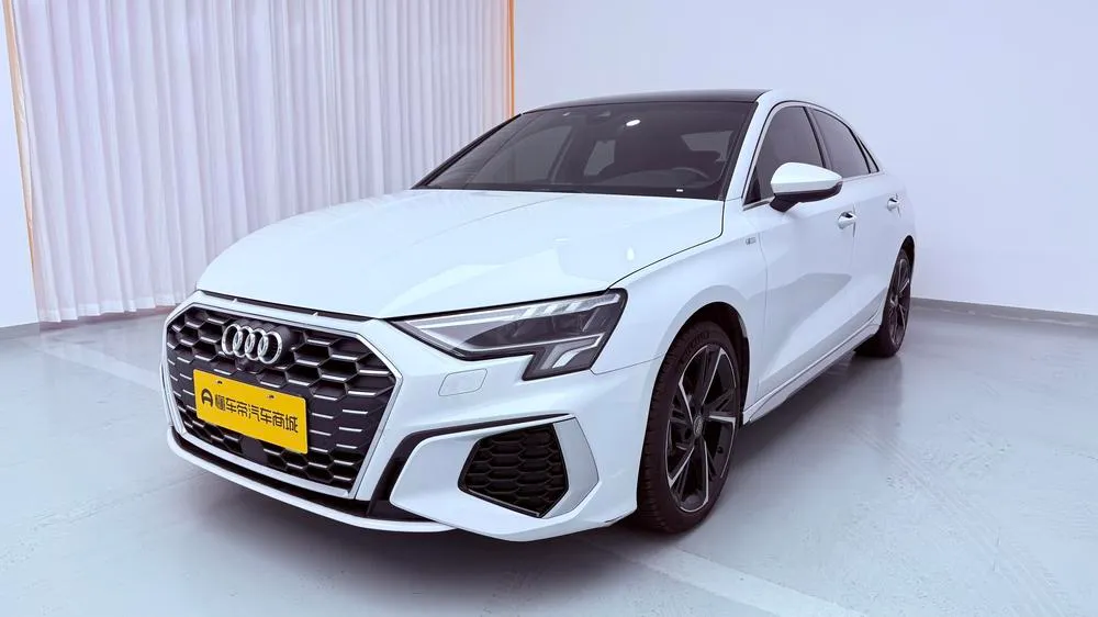Audi A3 A3L Limousine 35 TFSI Fashion Sport Version, 2021 — фото 1