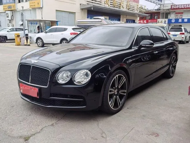 Bentley Flying Spur, 2015