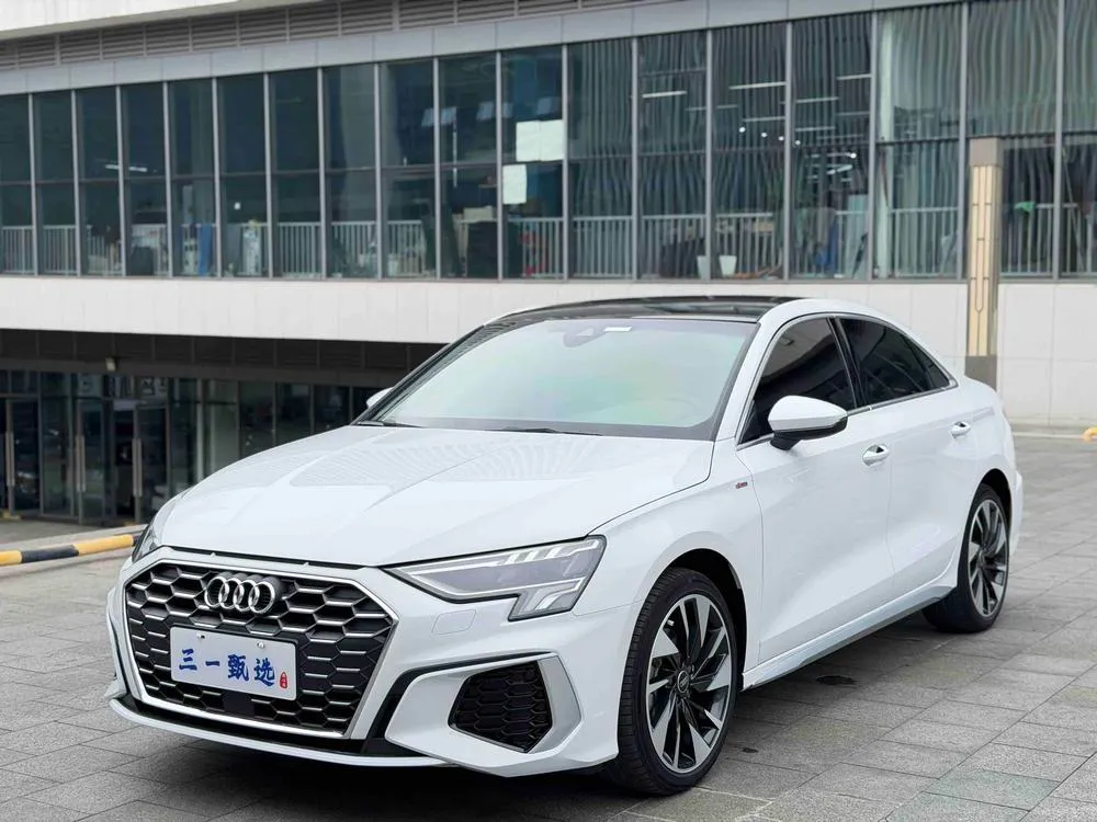Audi A3 A3L Limousine 35 TFSI Fashion Sport Version, 2022 — фото 1