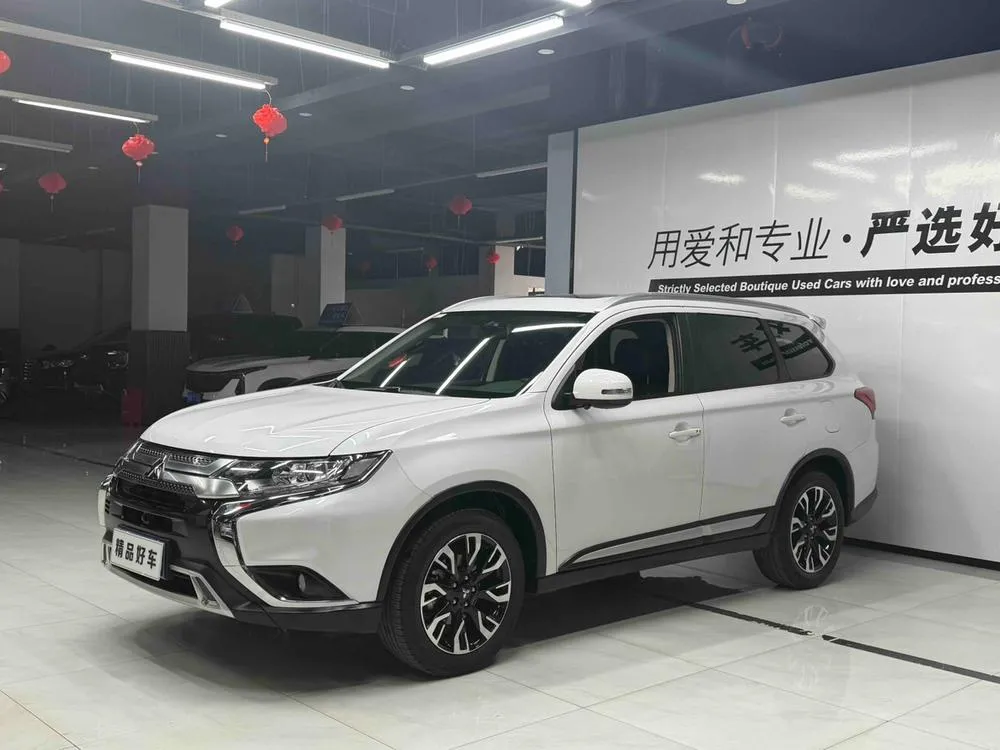 Mitsubishi Outlander, 2019