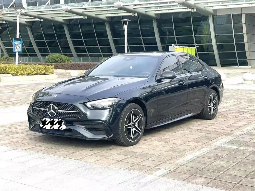 Mercedes-Benz C-Class, 2024