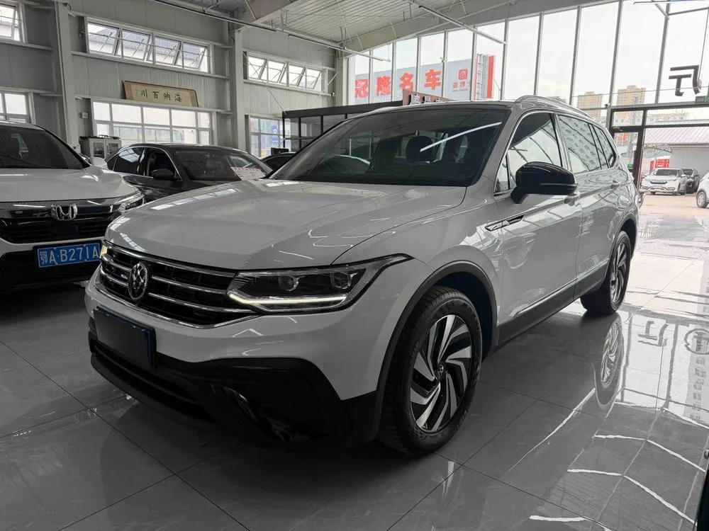 Volkswagen Tiguan L, 2023