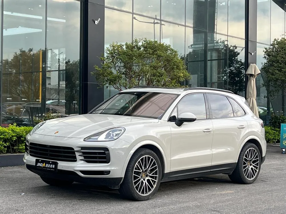 Porsche Cayenne, 2023