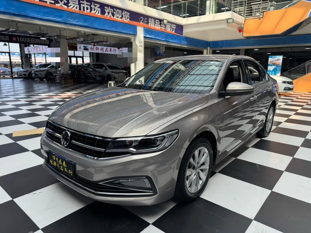 Volkswagen Bora 1.5L Auto Comfort Smart Connected Edition, 2021 — фото 1