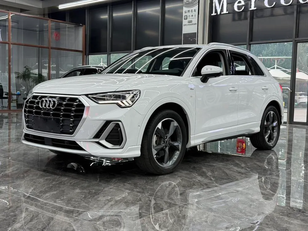 Audi Q3, 2022
