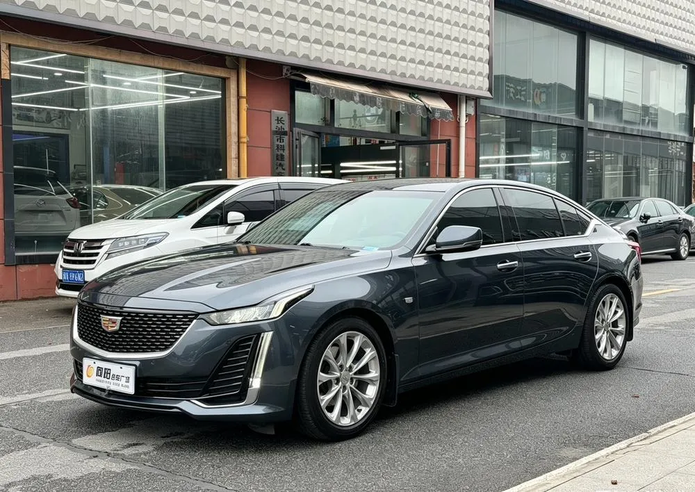 Cadillac CT5 Facelift 28T Luxury Version, 2021 — фото 1