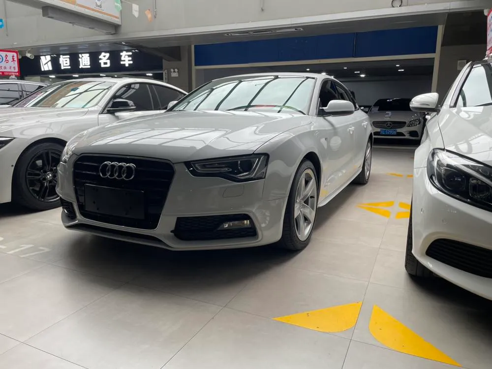 Audi A5 Facelift Sportback 45 TFSI Comfort Version, 2016 — фото 1