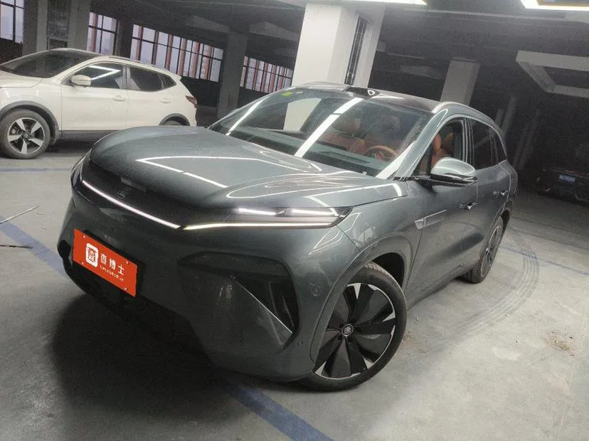 BYD Tang L EV, 2025