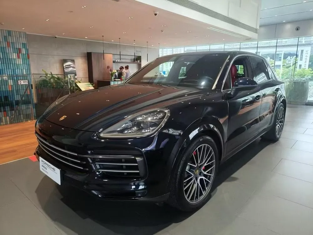 Porsche Cayenne, 2021