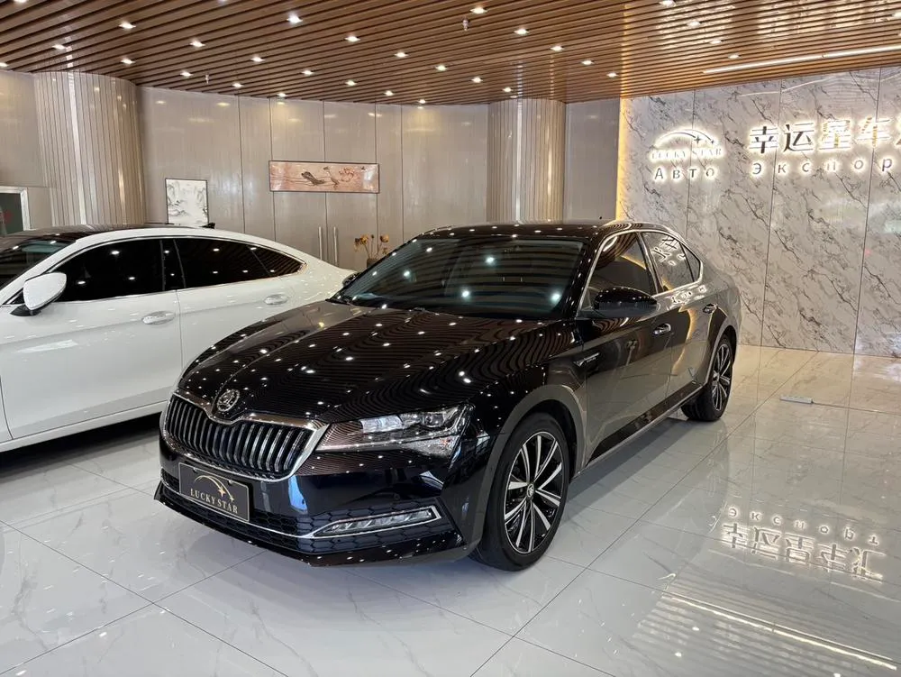 Skoda Superb TSI280 DSG Prestige Edition, 2025 — фото 1