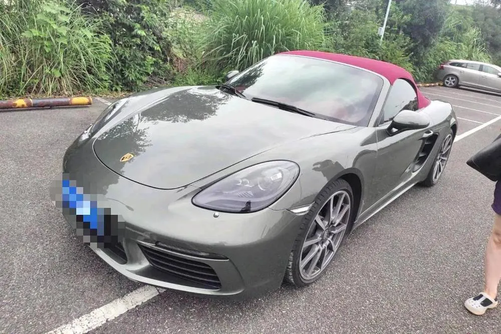 Porsche 718, 2022