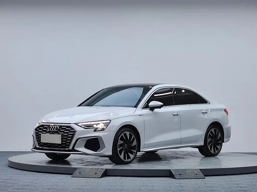 Audi A3 A3L Limousine 35 TFSI Fashion Sport Version, 2022 — фото 1