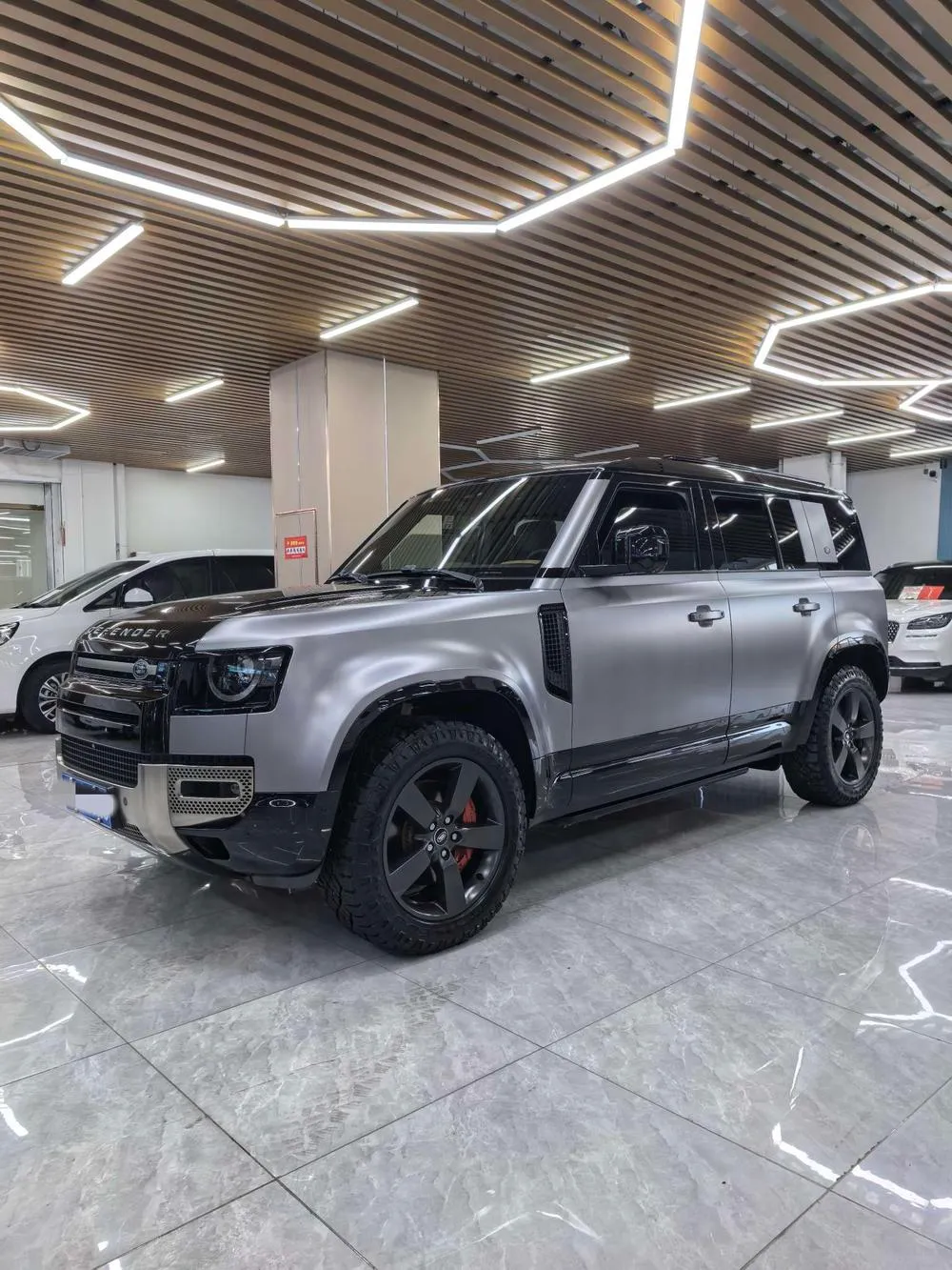 Land Rover Defender Facelift 110 3.0T X P400, 2023 — фото 1
