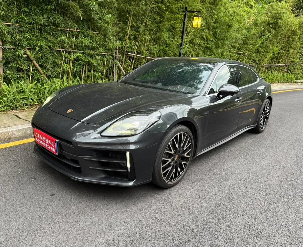 Porsche Panamera, 2024