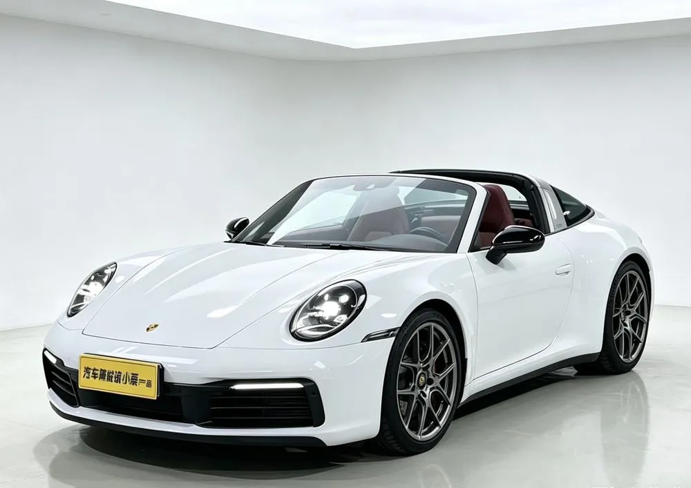 Porsche 911, 2023