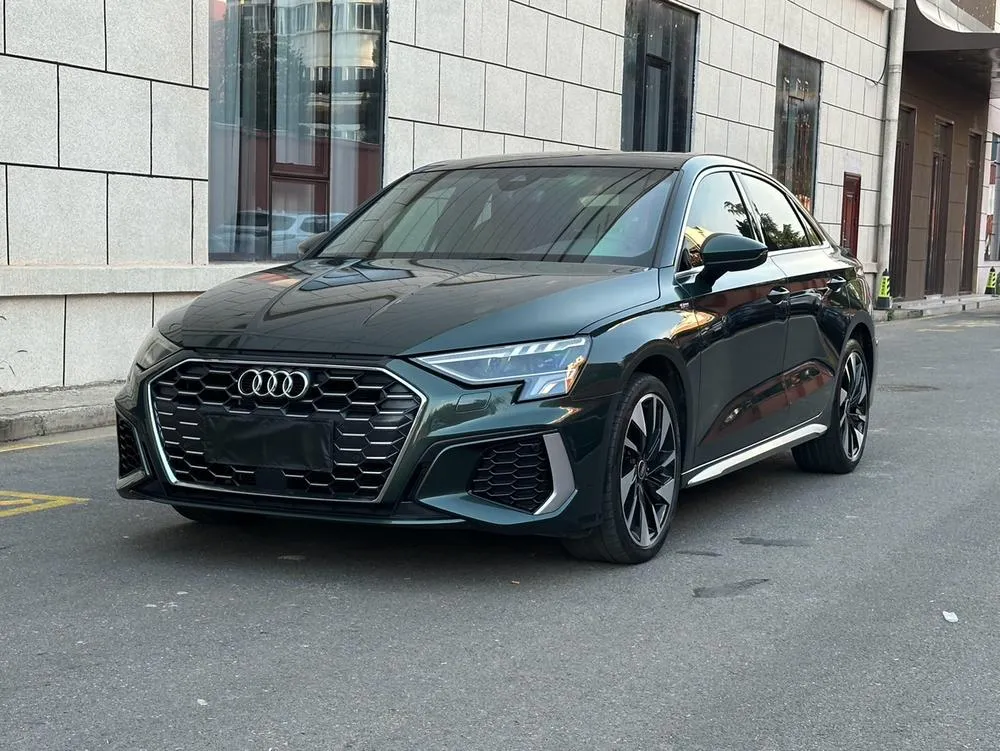 Audi A3 Facelift A3L Limousine 35 TFSI Fashion Sport Version, 2023 — фото 1